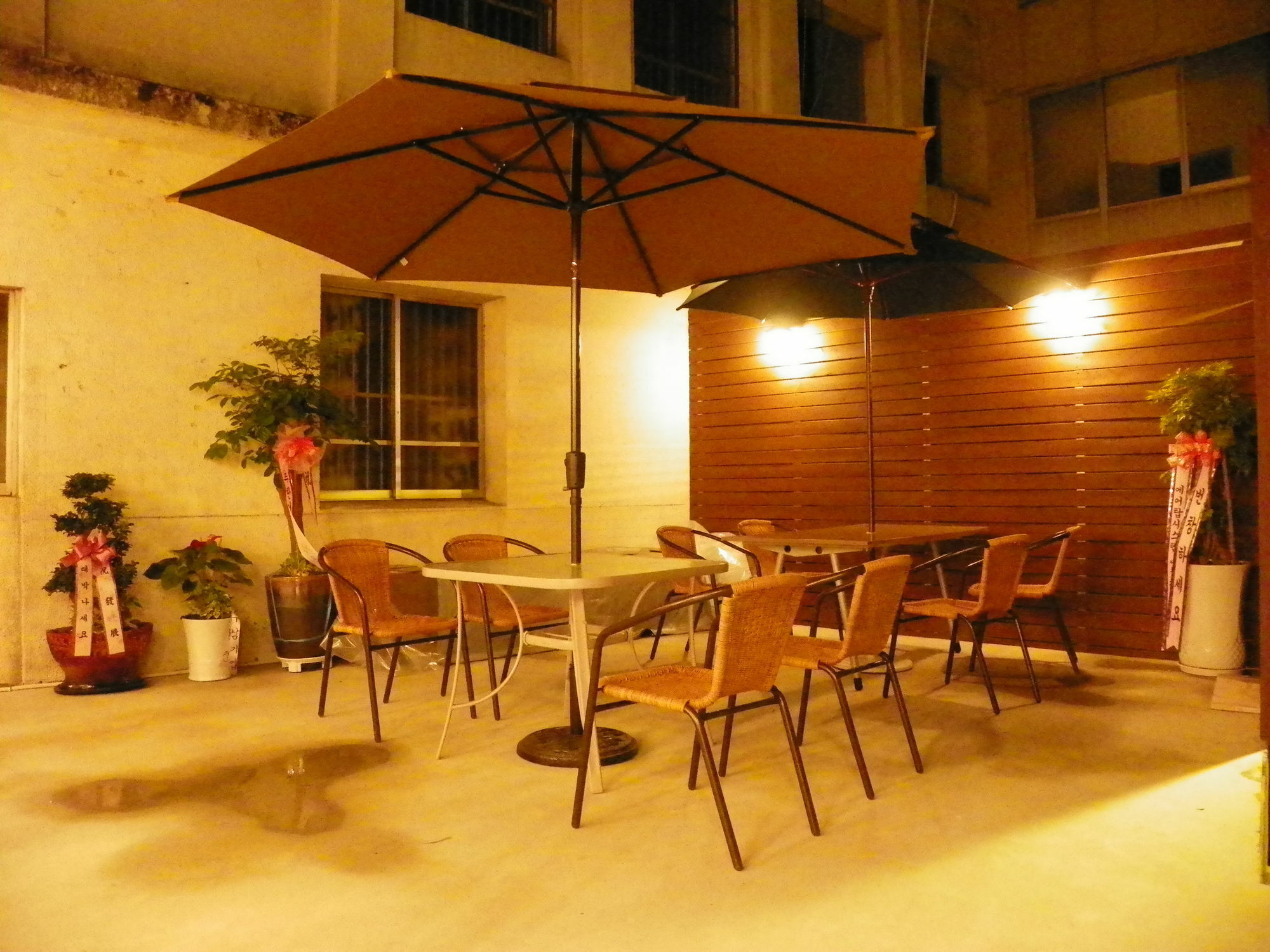 Feliz Casa Hotel Seoul Eksteriør billede