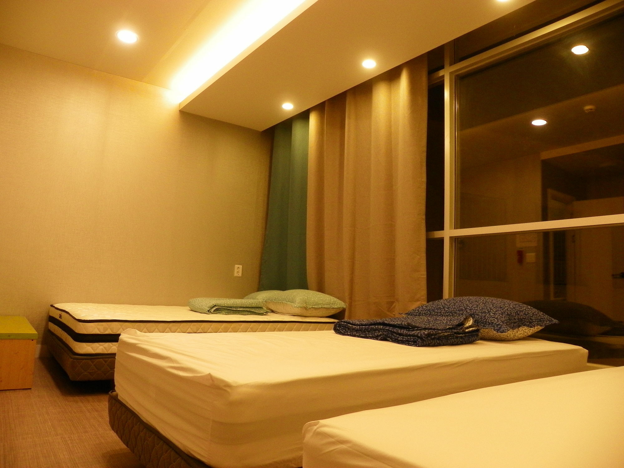Feliz Casa Hotel Seoul Eksteriør billede